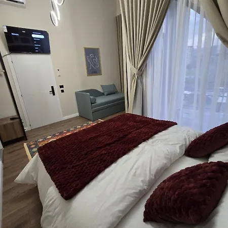 Garden Boutique 3* Тирана