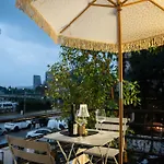 Garden Boutique 3*