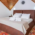 Garden Boutique Hotel 3*