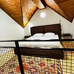 Garden Boutique 3*