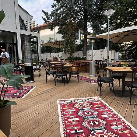 Garden Boutique 4*