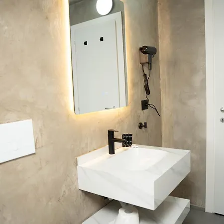 Garden Boutique 4* Tirana